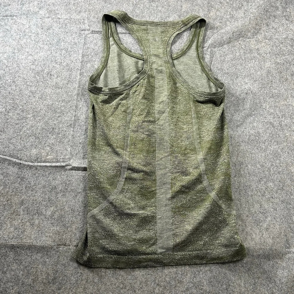 Lululemon Swiftly Tech Tank Top Women's 6 Racerback Tank 2.0 Field green